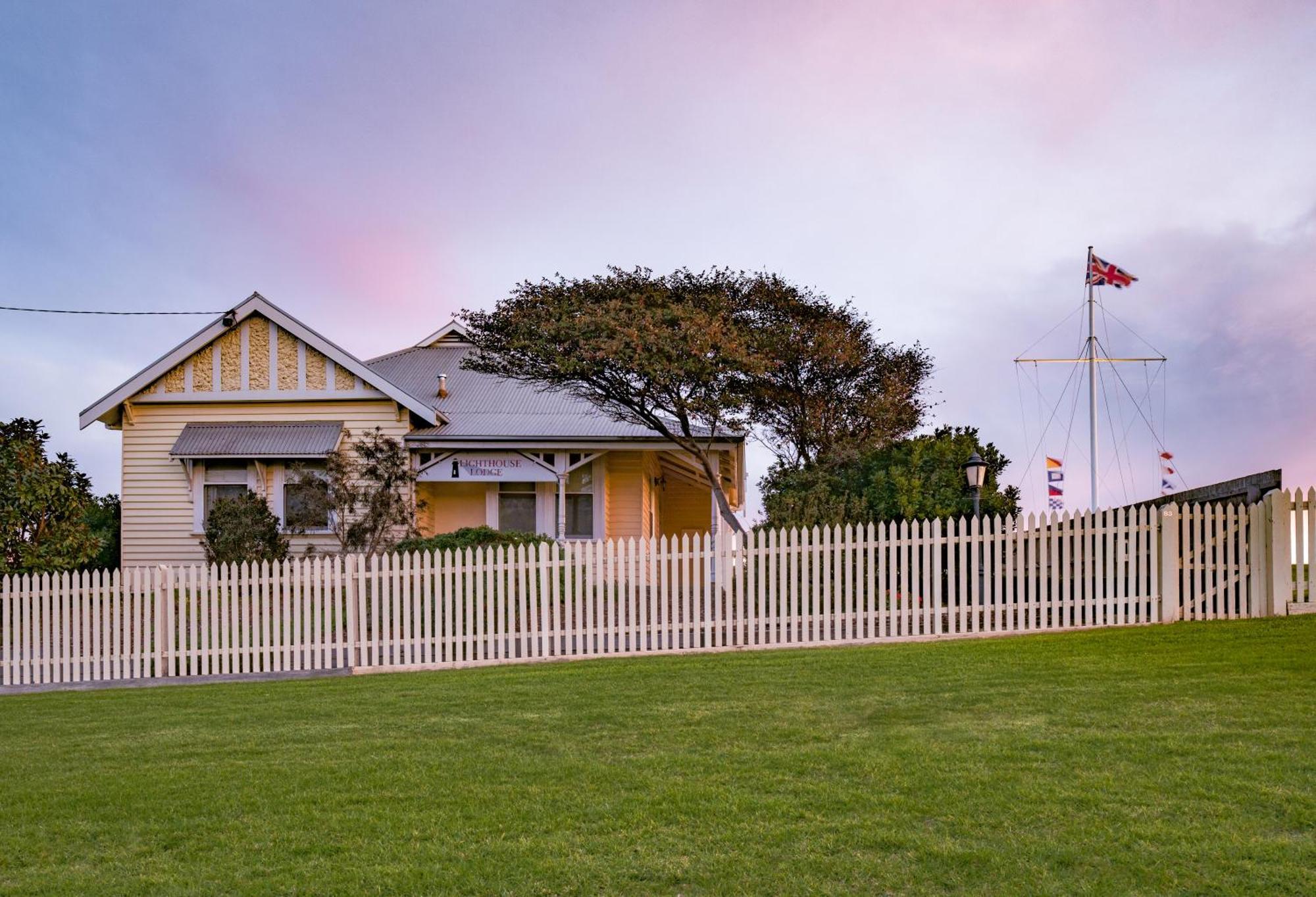Surfside Holiday Park Warrnambool Exterior foto